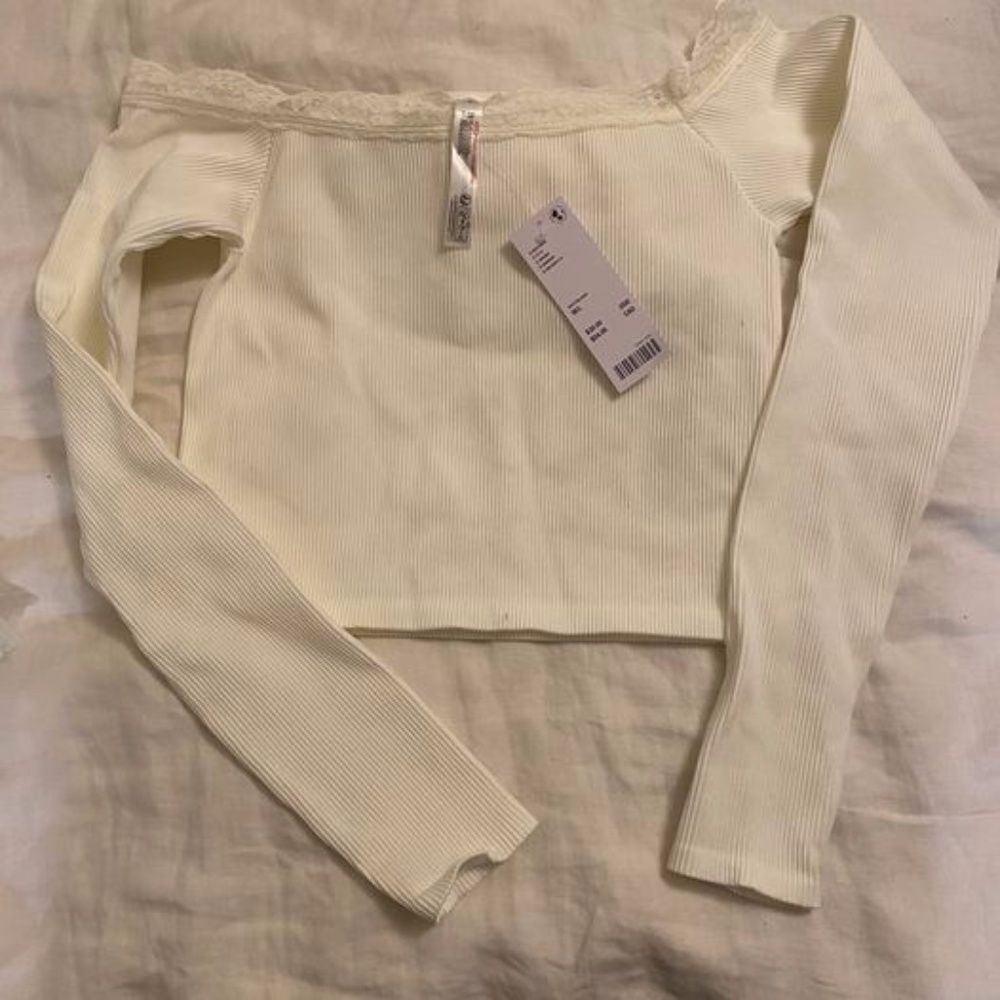 Out From Under Melani Seamless Lace-Trim Top